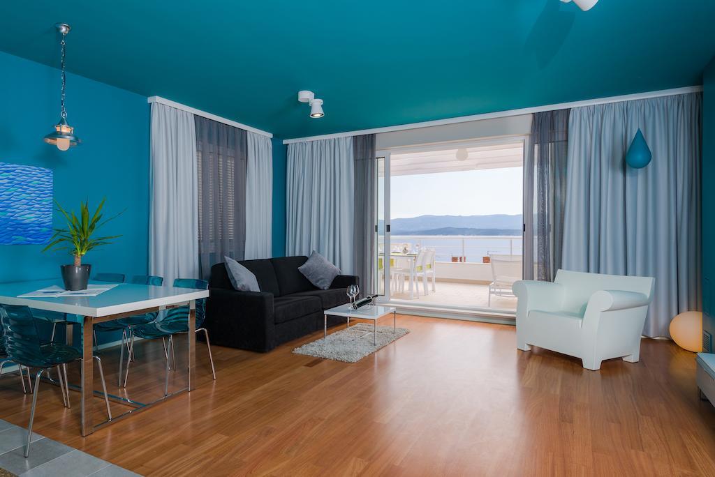 Apartments Villa Azzurra Bol Room photo